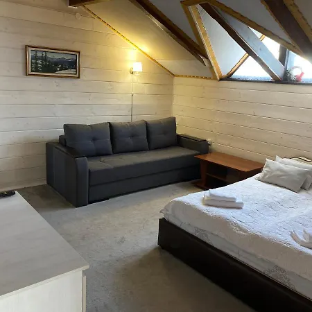 маєток смерековий Chalet *