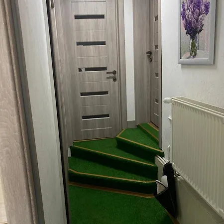 Chalet маєток смерековий