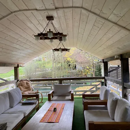 маєток смерековий Chalet