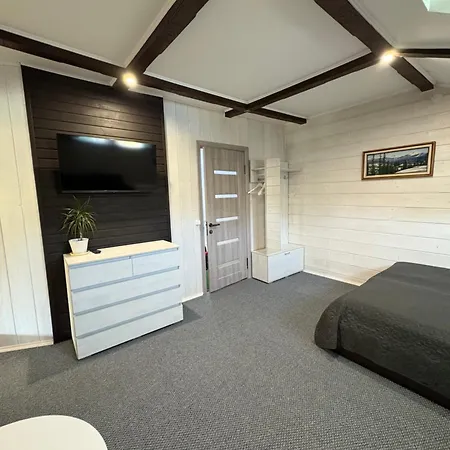 Chalet маєток смерековий *